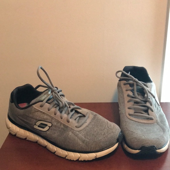 Skechers ultimate walking shoe Clearance